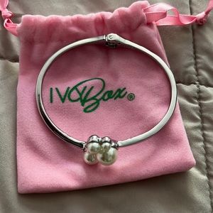💗💚 Pearl Bracelet